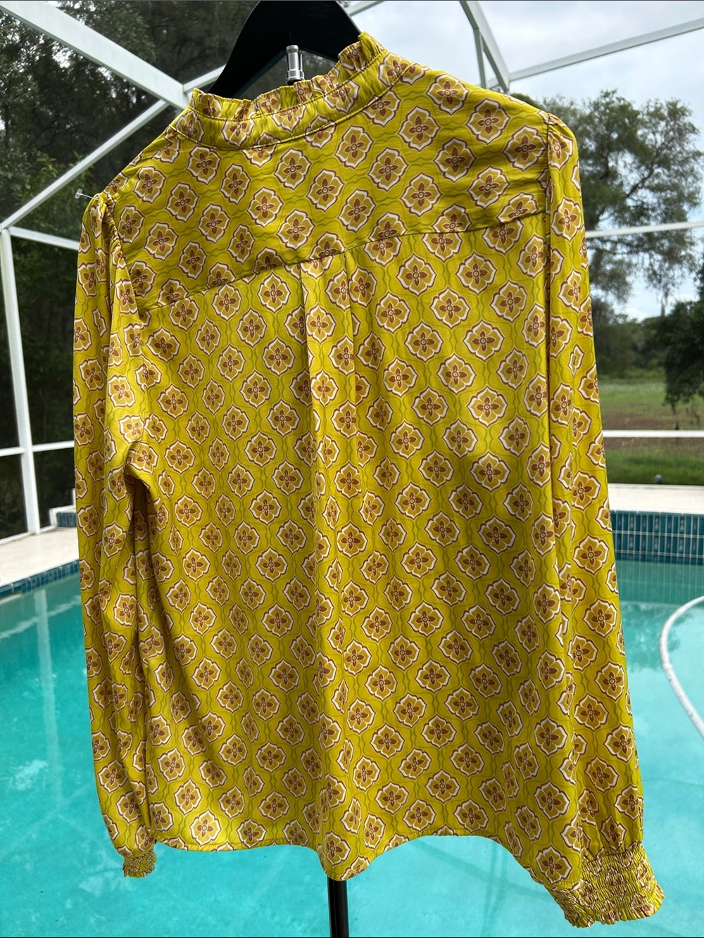 2 Items: Rachel Roy Print Geometric Long Sleeve Blouse AND LOLA P. Crop Boho - Picture 5 of 7